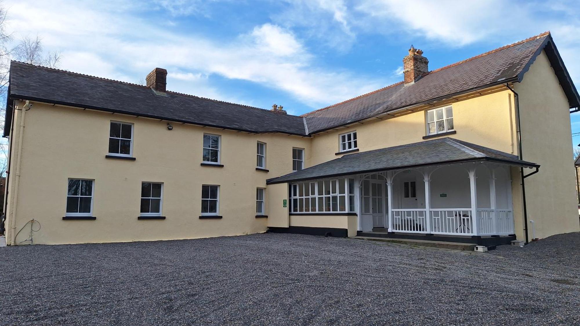 The Monkey Puzzle Hotel Bunclody Exterior photo
