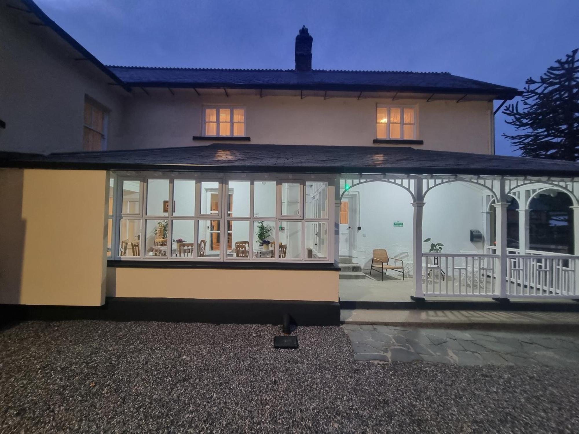 The Monkey Puzzle Hotel Bunclody Exterior photo